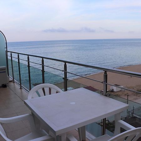 Beach Apartment No 17 Saints Constantine and Helena Екстер'єр фото